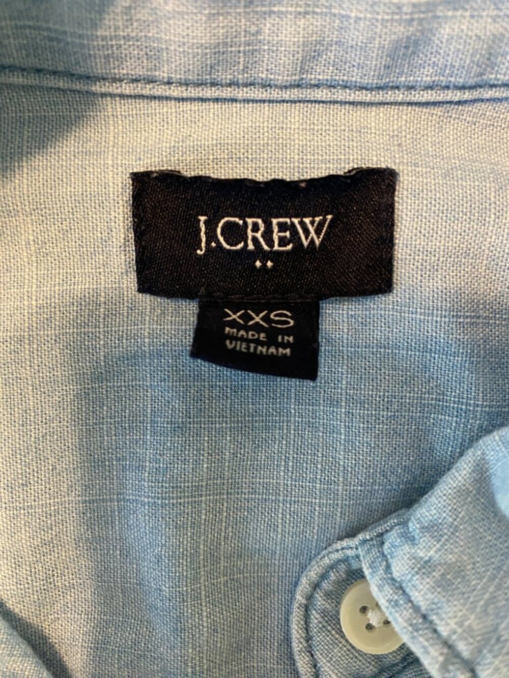 ๐ผ J.Crew Chambray Button Down Shirt XXS | Light Blue Classic Capsule Wardrobe - Picture 9 of 11